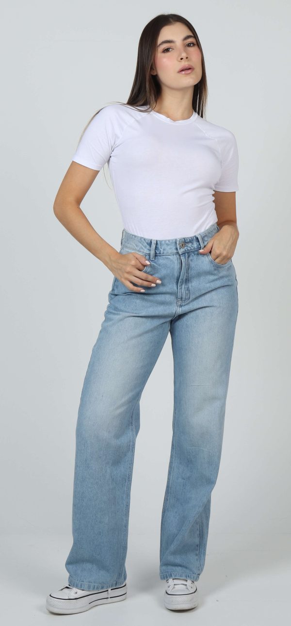 Jean Femenino Straight Fit Esencial de Moda Azul Medio