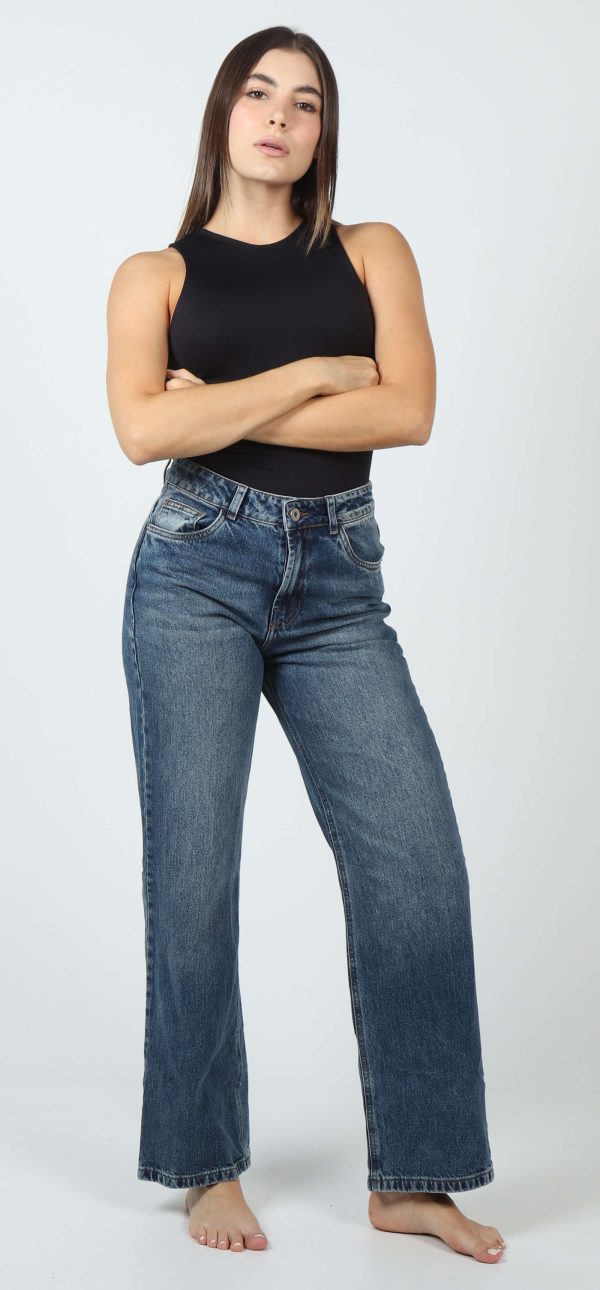 Jean Femenino Straight Fit Esencial de Moda