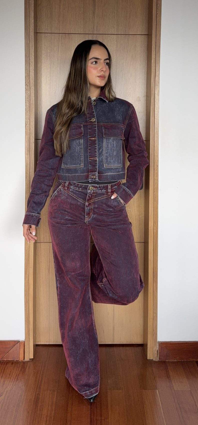 Jean Wide Leg Tiro Alto Spec Tex Velvet Vinotinto Azulado Impacto Moda Femenino - Imagen 2