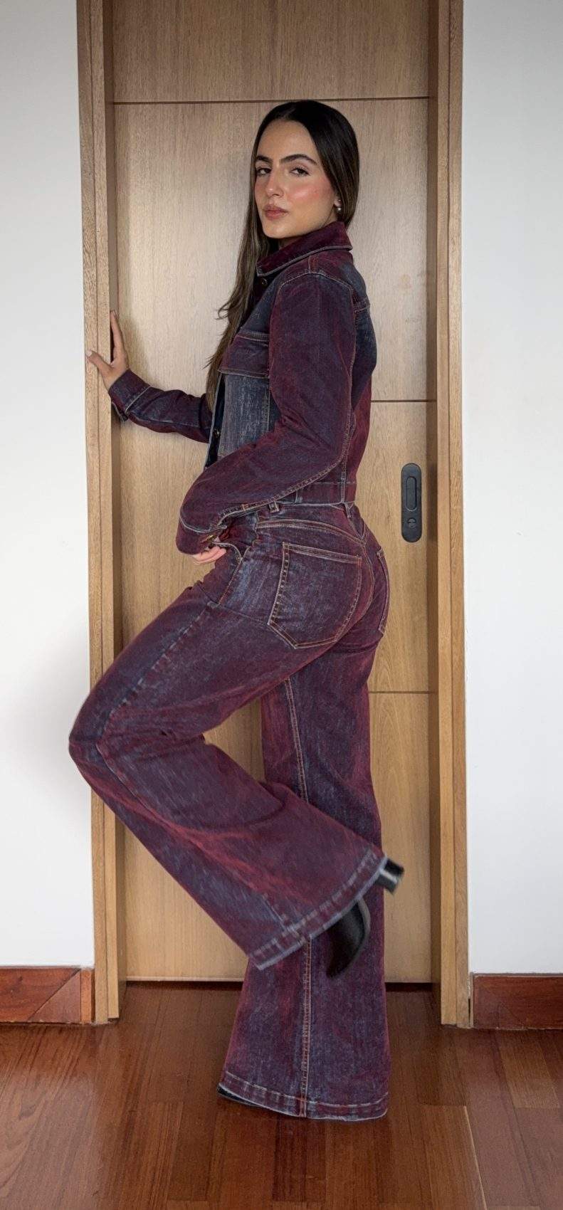 Jean Wide Leg Tiro Alto Spec Tex Velvet Vinotinto Azulado Impacto Moda Femenino - Imagen 6